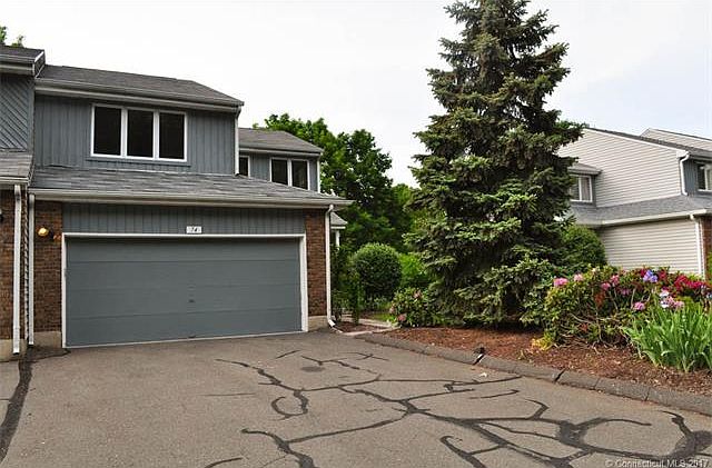 1st image of 74 Ivy Ln #74