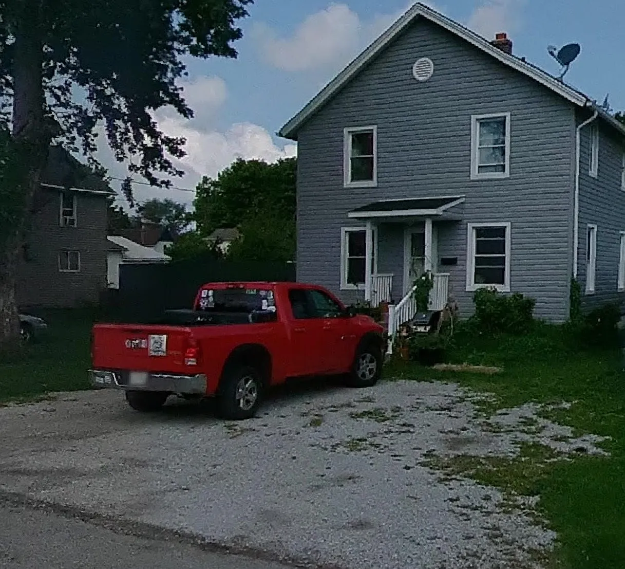 3 bed, 1.5 bath, 1200 sqft, $1,600 — Photo 1