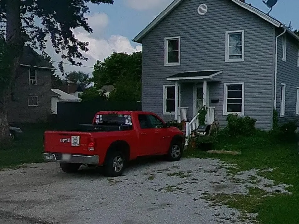 131 Burton St