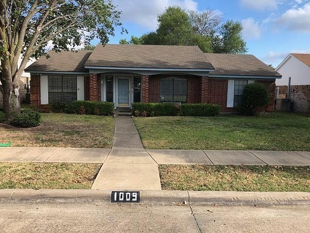 1st image of 1009 Morrison Dr