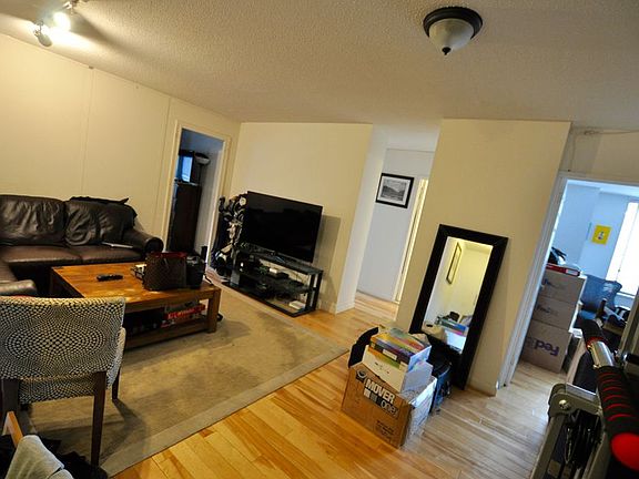 5th image of 200 E 33rd St APT 6J