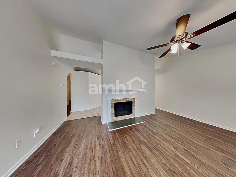 602 Fairgreen Trl — Photo 10