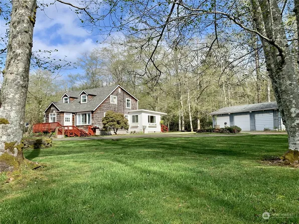 1110 E McBryde Avenue, Montesano, WA 98563