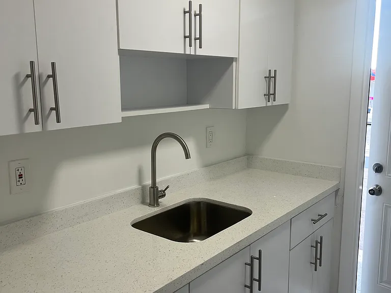 Kitchen cabinets