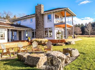 2206 Seabright Loop Point, Roberts, WA 98281