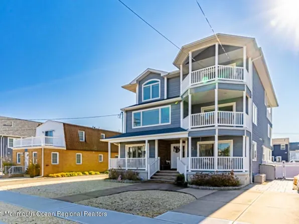 233 12th Ave, Seaside Park, NJ 08752