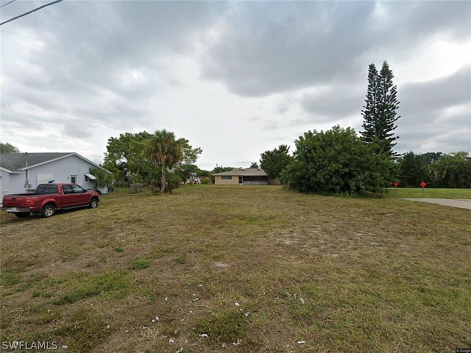 1st image of 1226 SE 39th Ter