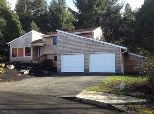 1631 Whispering Pines Dr, Seaside, OR