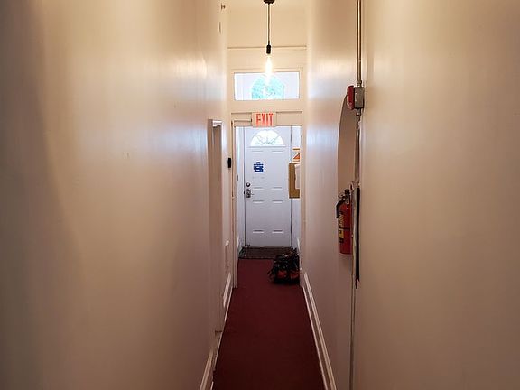 4th image of 1326 N 7th St Floor 3