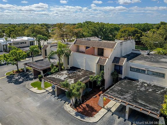 2nd image of 6526 Kendale Lakes Dr APT 1404