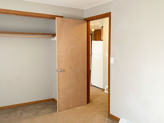 5th image of 419.5 McCauley St
