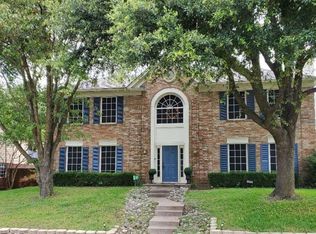 1313 E Miller Dr, Cedar Hill, TX 75104