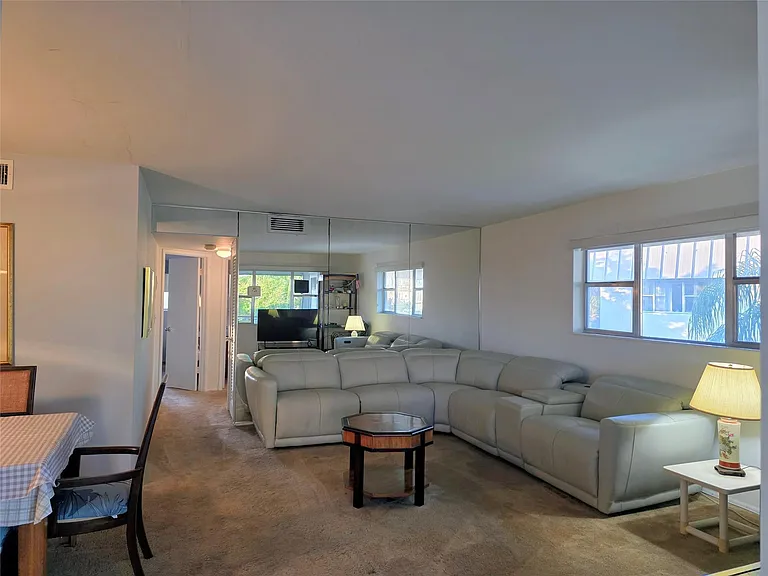 300 Layne Blvd #301 — Photo 4