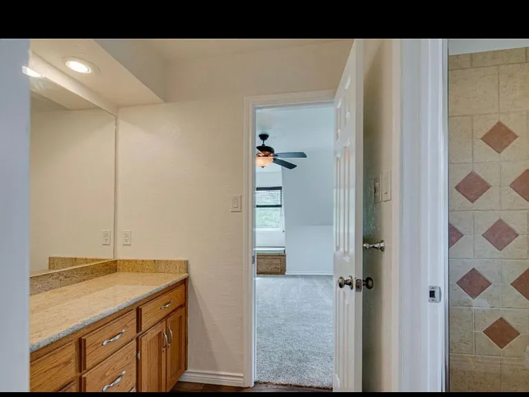 3725 Oakbriar Ln — Photo 21