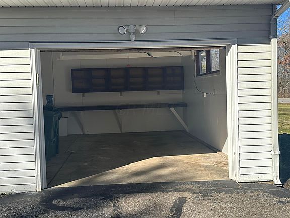 4th image of 3642 S Old 3c Hwy