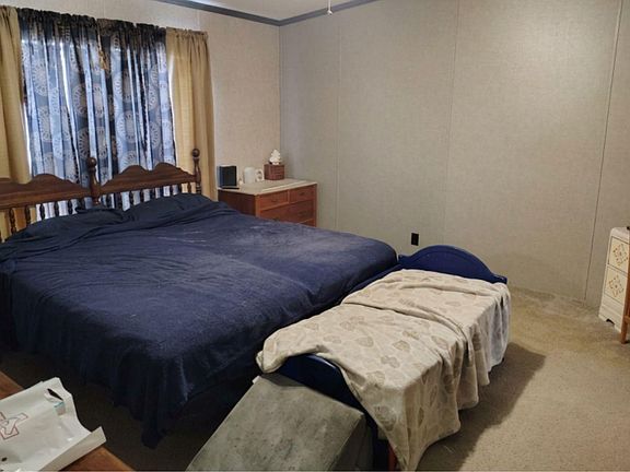 5th image of 505 Locke St