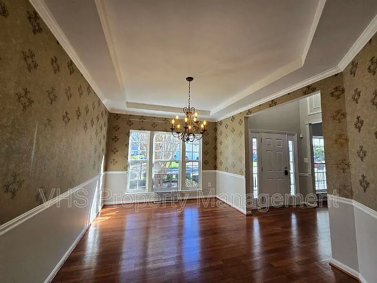 2520 Post Oak Dr — Photo 4