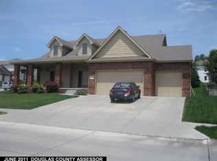 17438 Washington St, Omaha, NE 68135