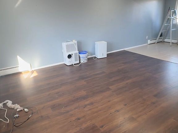 2nd image of 16235 Belmont Ave APT 8