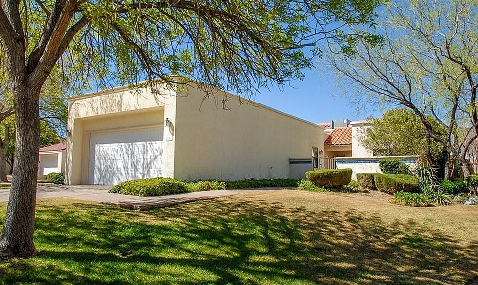 1st image of 1041 Los Jardines Cir