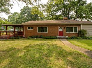 13800 N Enon Church Rd, Chester, VA 23836