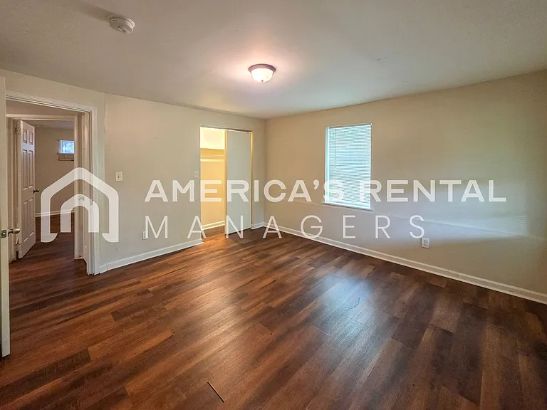 609 Quebec Dr — Photo 26