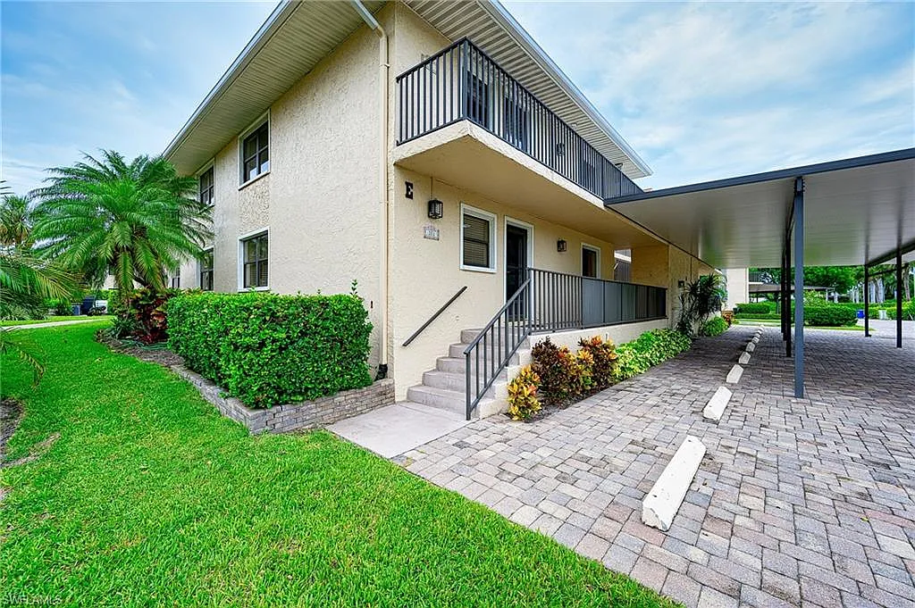 2 bed, 2.0 bath, 1450 sqft, $3,000 — Photo 3