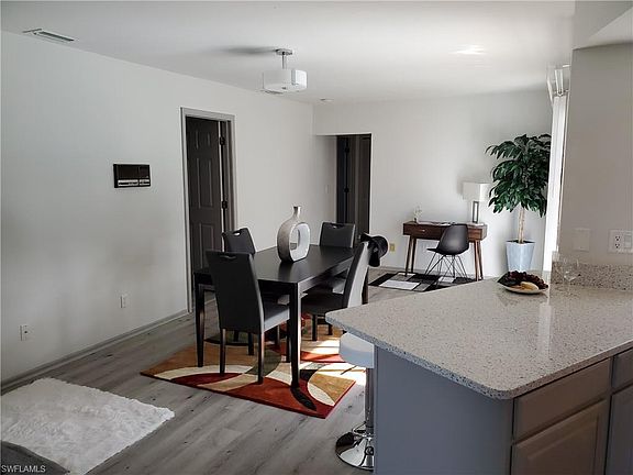 5th image of 5515 SW 11th Pl