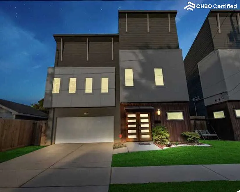 Furnsihed Home rental Downtown Houston — Photo 1