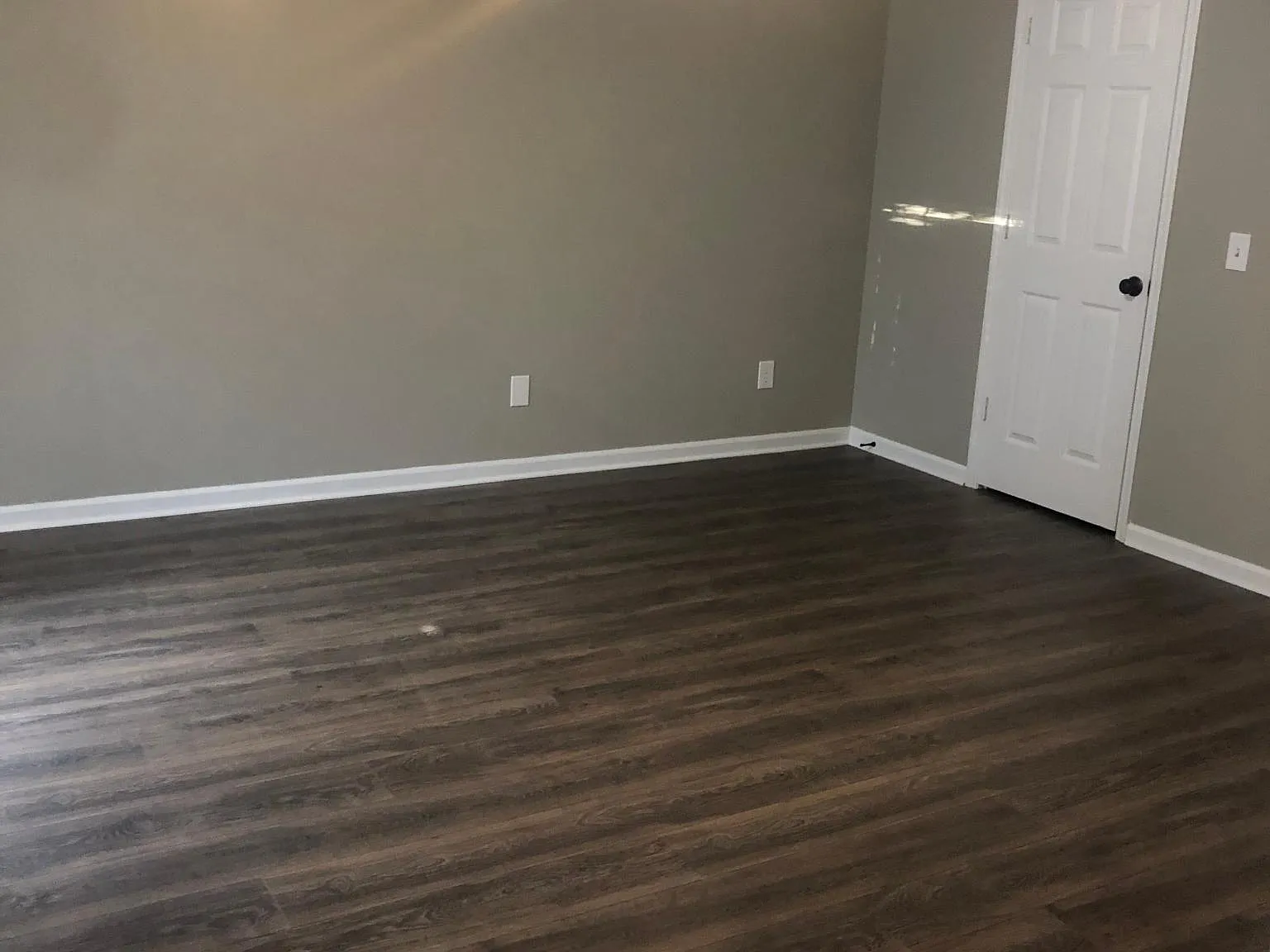 117 Sycamore Dr — Photo 3