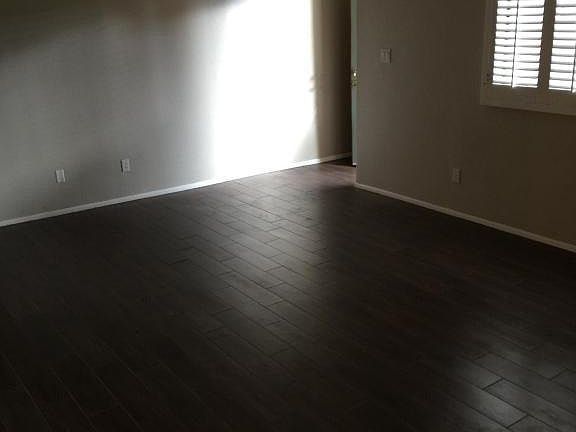 3rd image of 935 N Revere