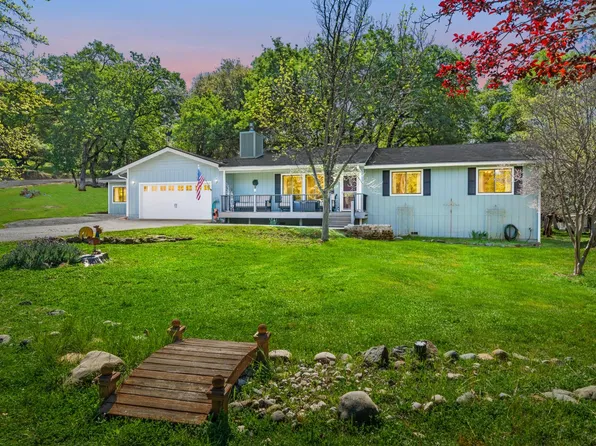 17511 Incense Ct, Penn Valley, CA 95946