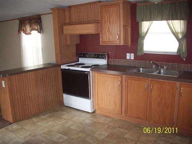 2nd image of 17 Bear Creek Dr