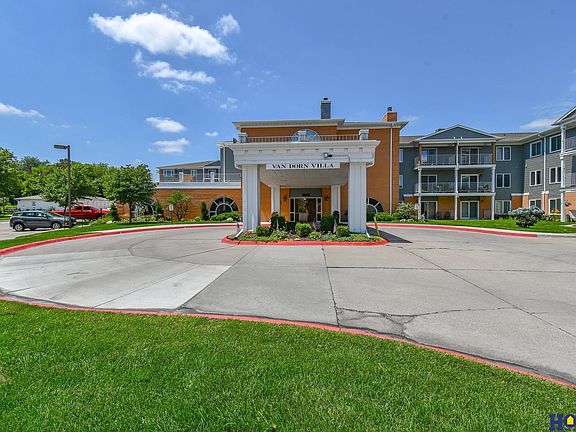 3rd image of 3001 S 51st Street Ct Unit 214