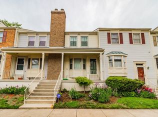 3752 Roxbury Ln, Alexandria, VA 22309