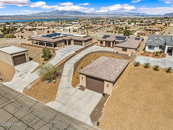 3rd image of 2921 Simitan Dr