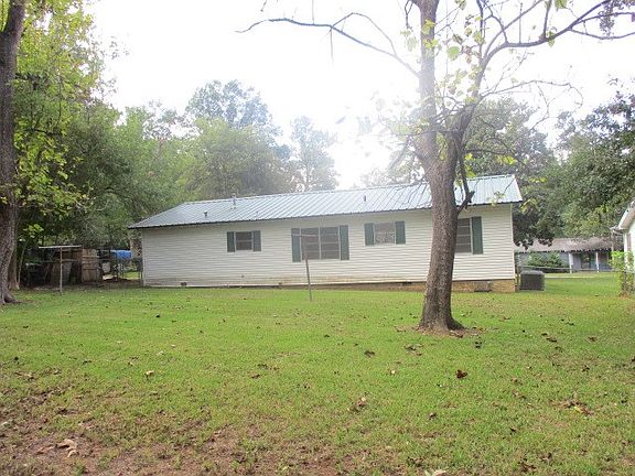 3rd image of 304 Laurinda St