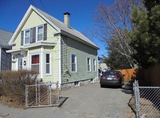 8 Olive St, Lowell, MA 01852