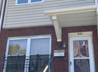 241 Chesterfield Rd, Pittsburgh, PA 15213
