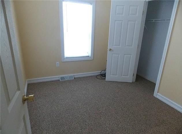 1st image of 712 E Lincoln Ave