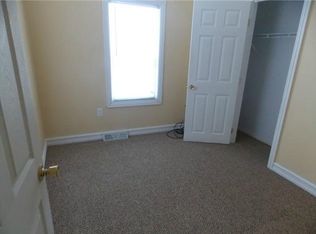 712 E Lincoln Ave, Madison Heights, MI 48071