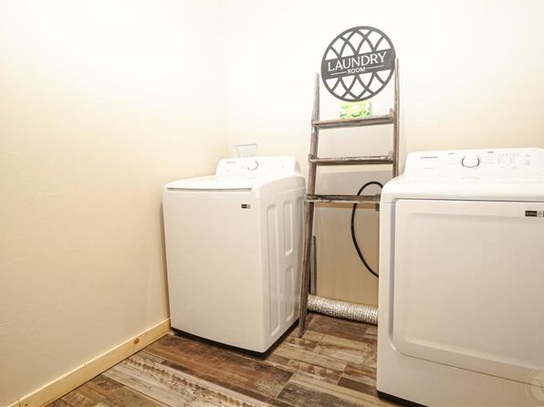 6 N Fork Sage Creek Rd, Bridger, MT 59014