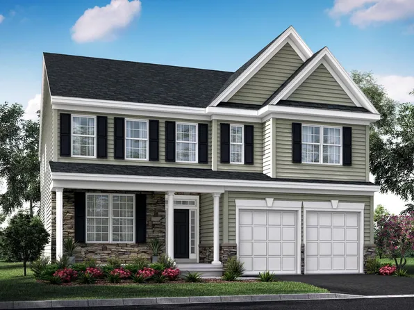 4 Fieldstone Dr, Lumberton, NJ 08048