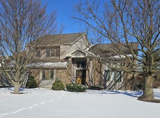 6 Andover Dr, Prospect Heights, IL 60070