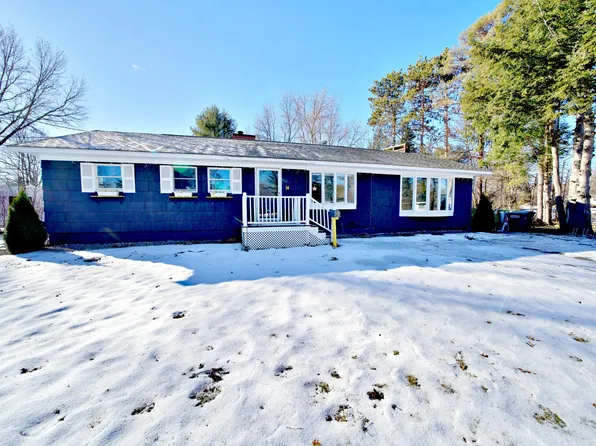 14 Mainewood Avenue, Orono, ME 04473