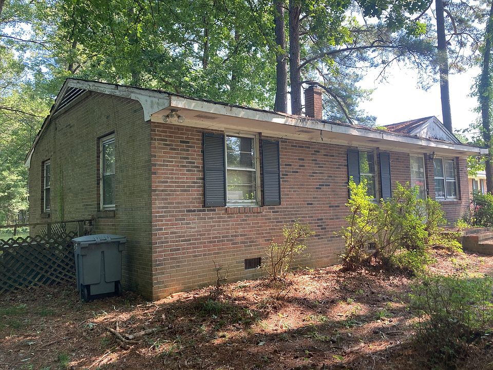 1004 Hertford St, Weldon, NC 27890 Zillow