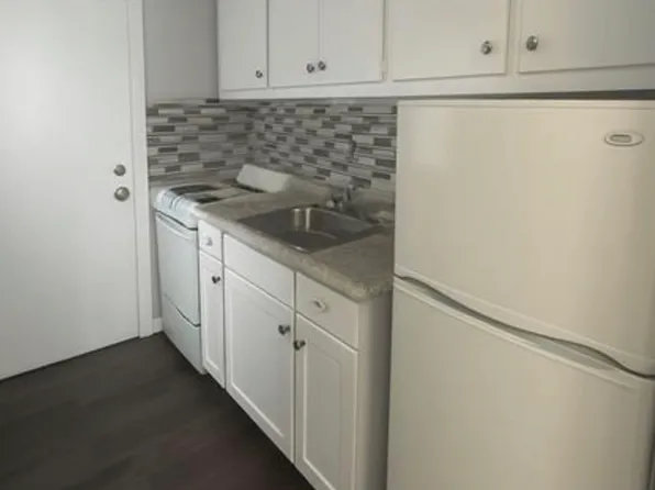 165 McKinley Ave #7B, Bridgeport, CT 06606