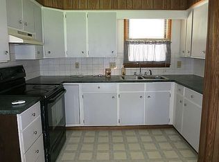 1009 1st St, Ridgeway, MO 64481