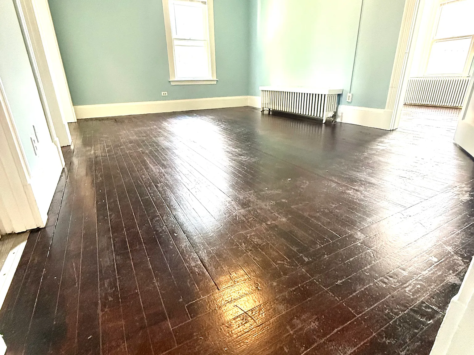 1 bed, 750 sqft, $1,350 — Photo 4