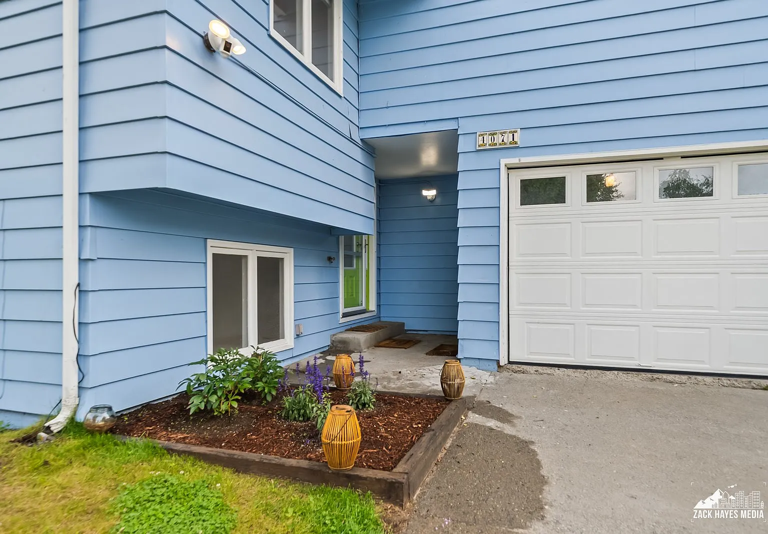 4 bed, 2020 sqft, $3,500 — Photo 3